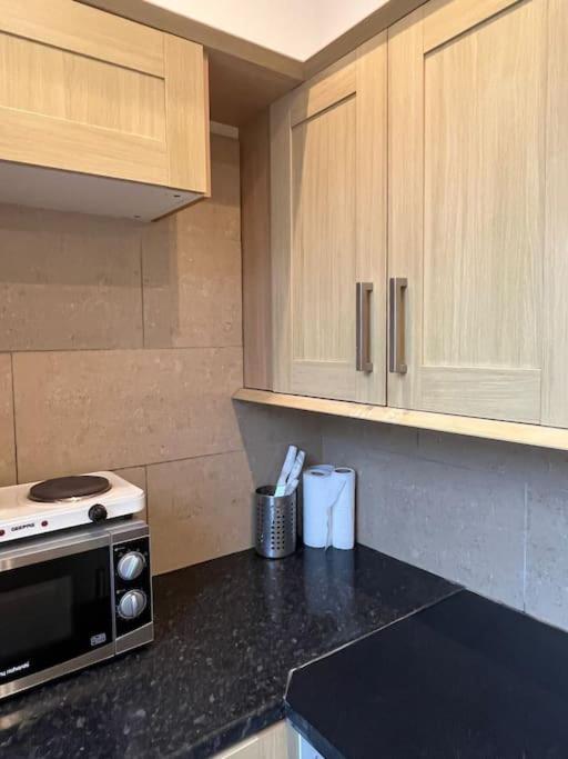 001- Lovely 3-Bedroom Very Close To Oxford Street Лондон Екстериор снимка