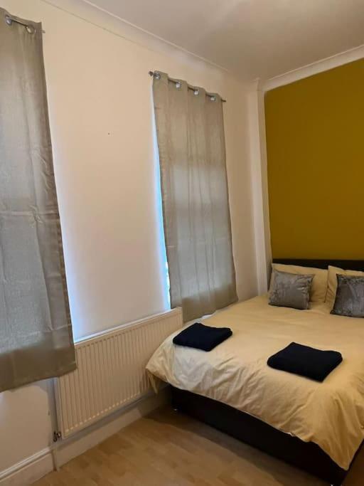 001- Lovely 3-Bedroom Very Close To Oxford Street Лондон Екстериор снимка