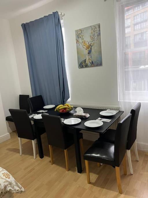 001- Lovely 3-Bedroom Very Close To Oxford Street Лондон Екстериор снимка