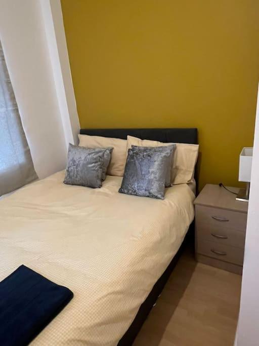 001- Lovely 3-Bedroom Very Close To Oxford Street Лондон Екстериор снимка